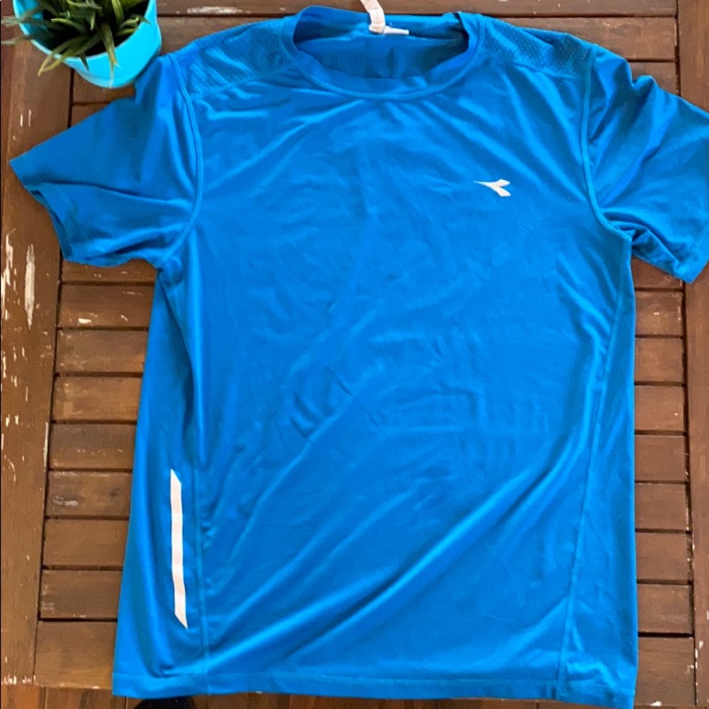 Diadora